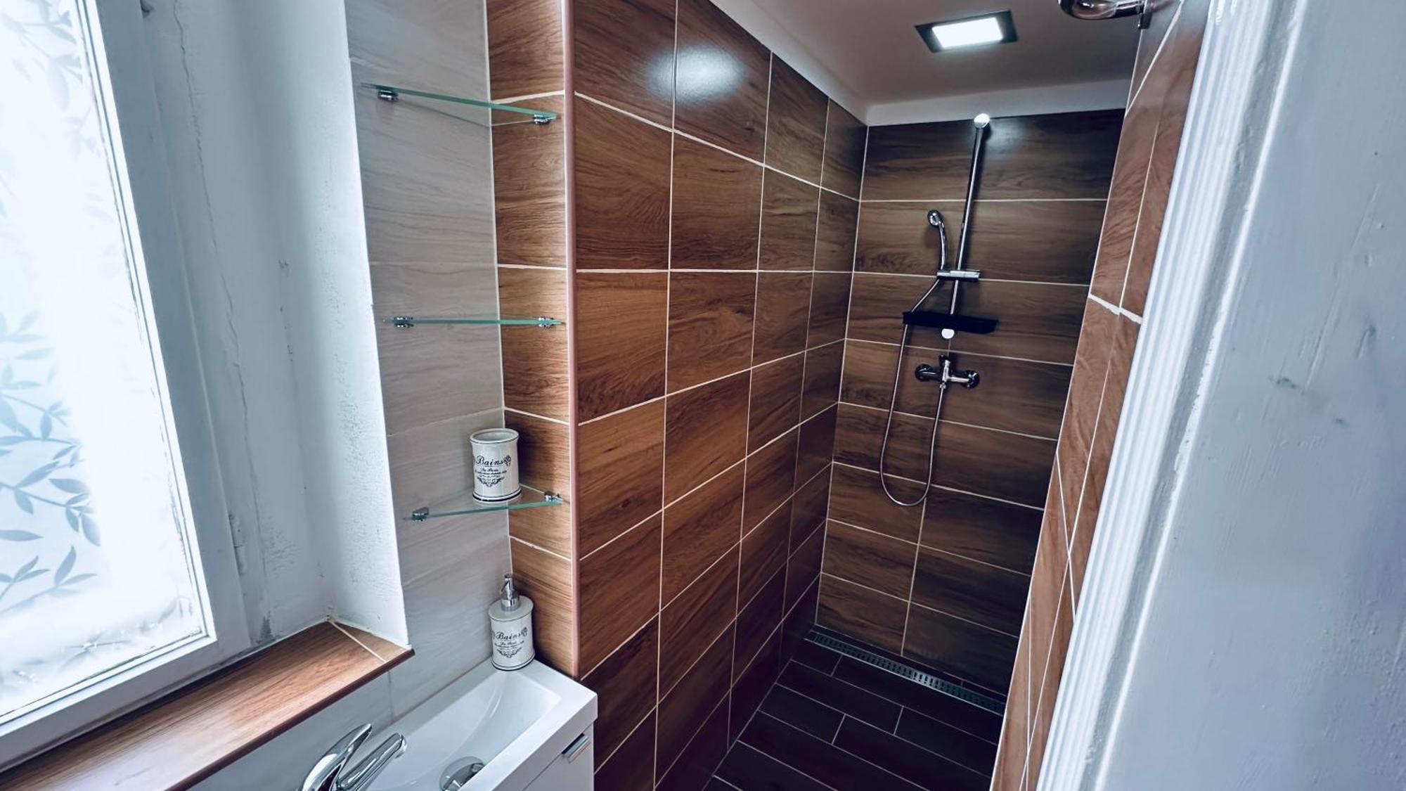 Apartman Alesta Bruntal Bagian luar foto