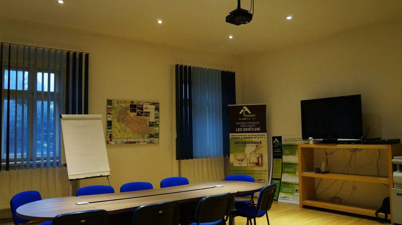 Apartman Alesta Bruntal Bagian luar foto